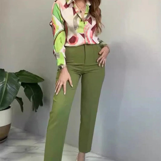 Printed Two-Piece Outfit – Shirt & Pants