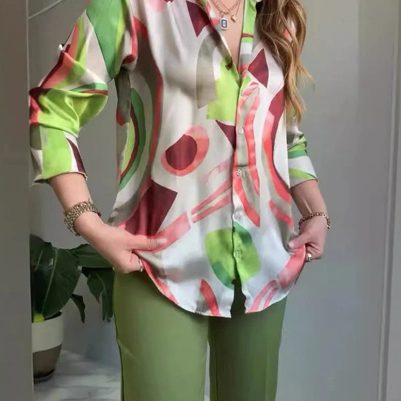 Printed Two-Piece Outfit – Shirt & Pants